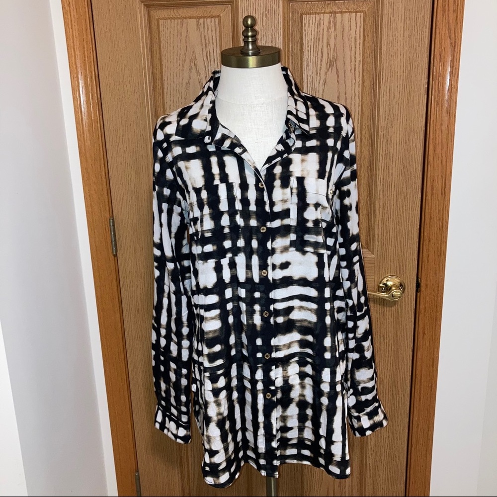 Calvin Klein button down tunic - Picture 2 of 6